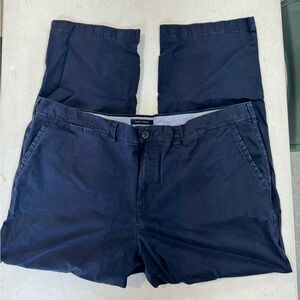 Tommy Hilfiger 46x32 Blue Khakis